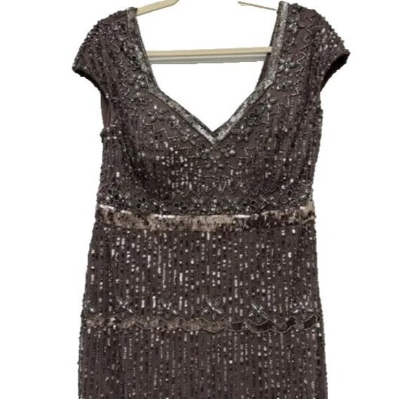 MAC DUGGAL 9089 CAP SLEEVE SWEETHEART NECKLINE BEADED CHARCOAL BROWN GOWN  sz 2‎ - Picture 7 of 10